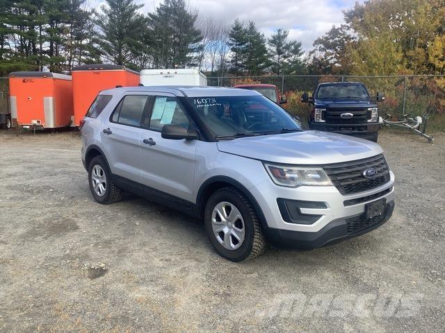 Ford Explorer Masini