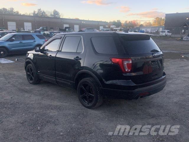 Ford Explorer Masini