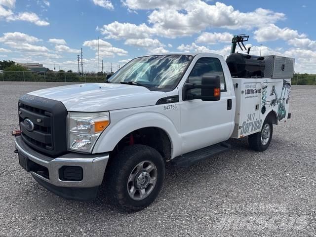 Ford F-250 Municipal/vehicul cu uz general