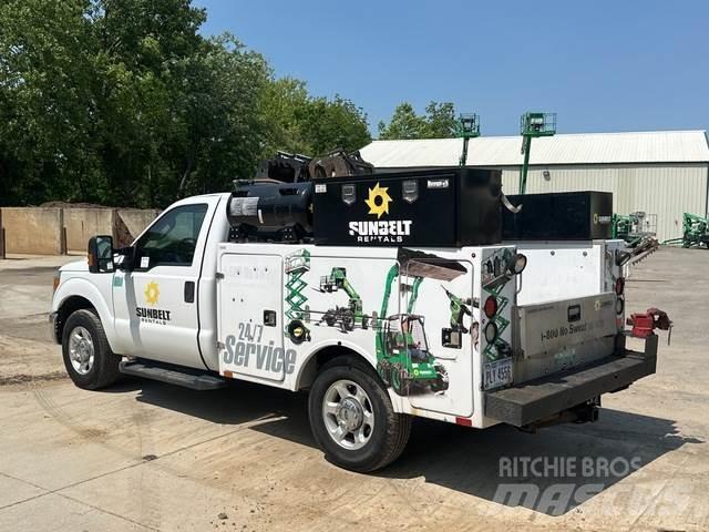 Ford F-250 Municipal/vehicul cu uz general