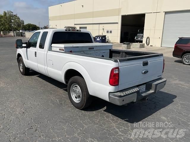 Ford F-250 Altele