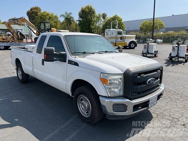 Ford F-250 Altele