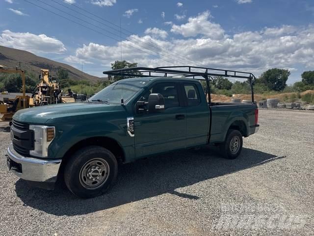 Ford F-250 Altele