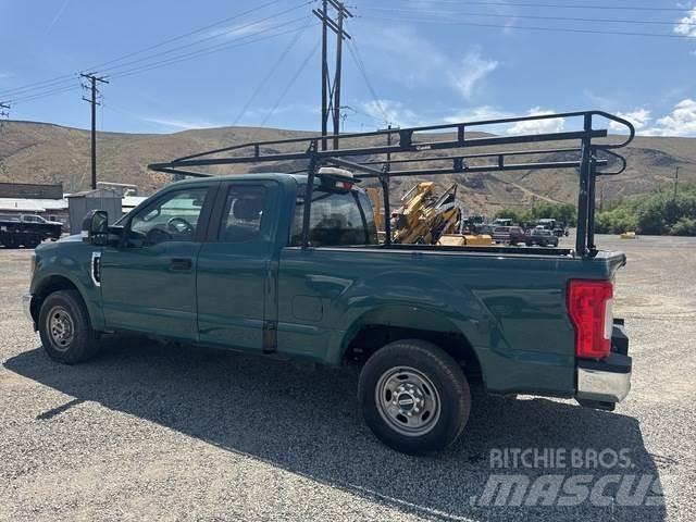 Ford F-250 Altele