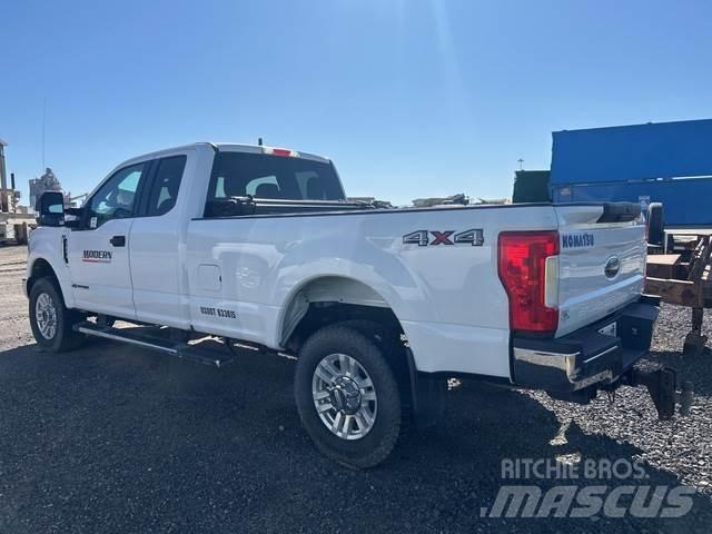 Ford F-250 Altele
