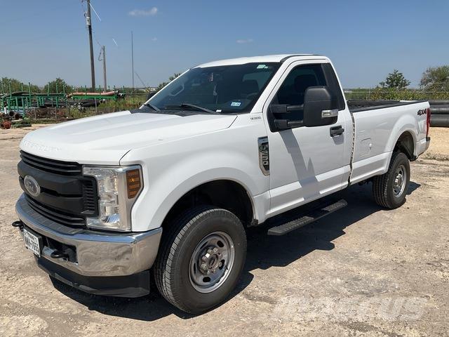 Ford F-250 Altele