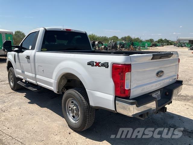 Ford F-250 Altele