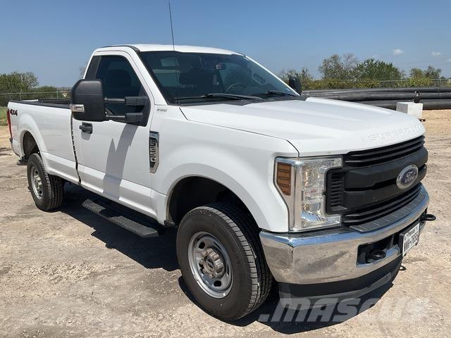 Ford F-250 Altele