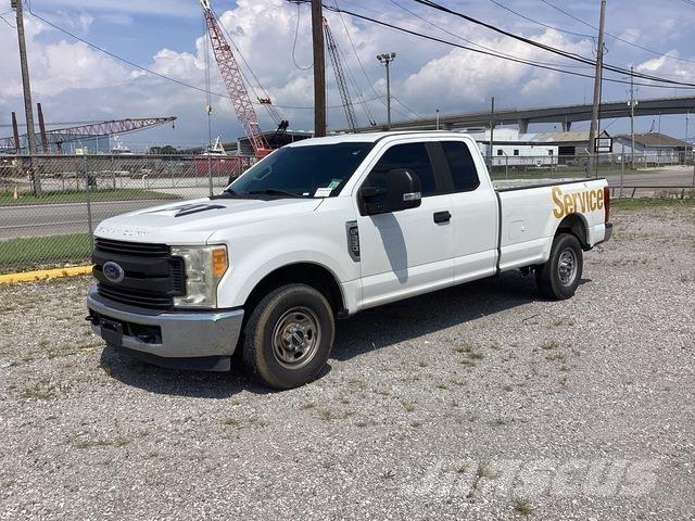 Ford F-250 Pick up/Platou