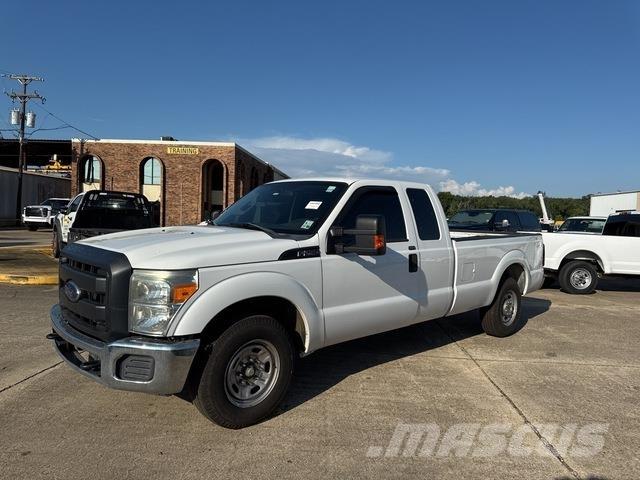 Ford F-250 Pick up/Platou