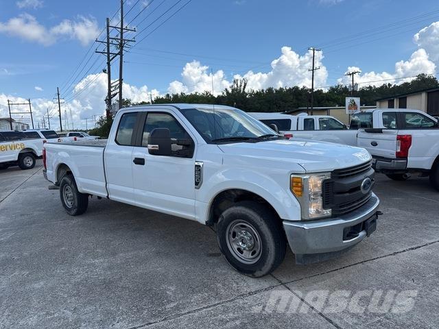 Ford F-250 Altele