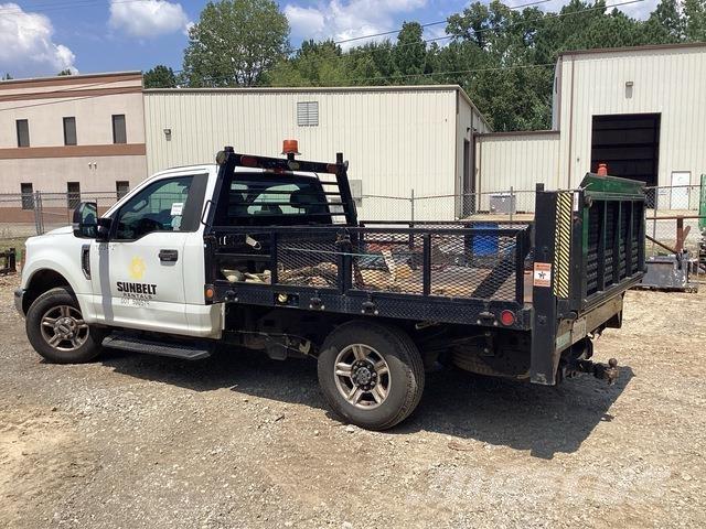 Ford F-250 Camioane platforma/prelata