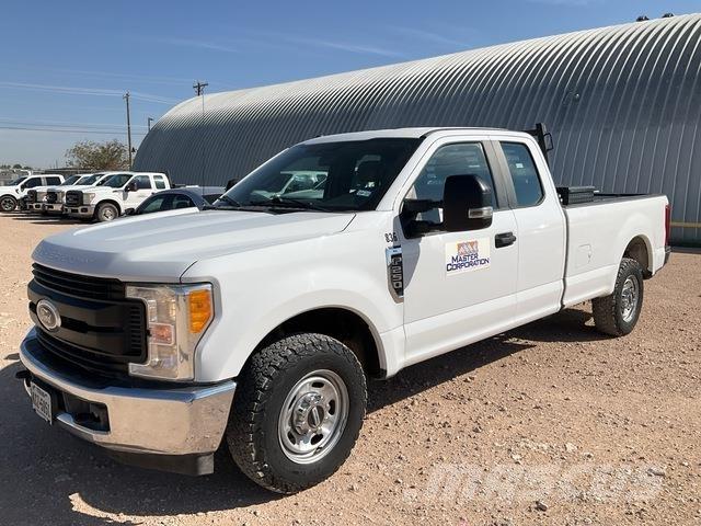 Ford F-250 Pick up/Platou