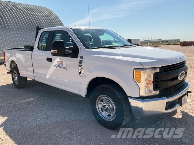 Ford F-250 Pick up/Platou