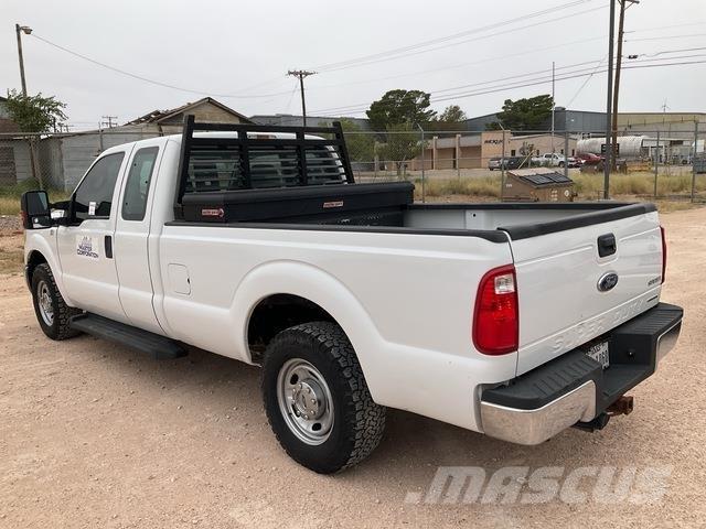 Ford F-250 Pick up/Platou
