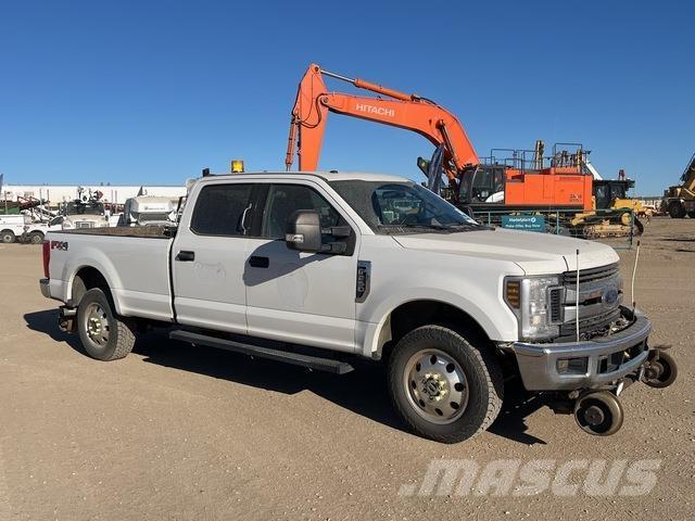 Ford F-250 Pick up/Platou