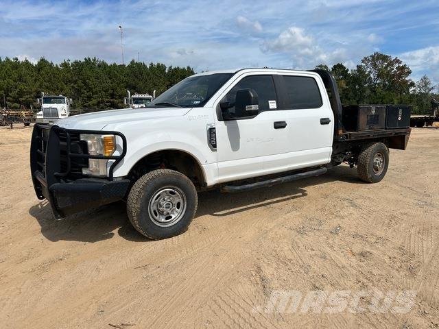 Ford F-250 Camioane platforma/prelata