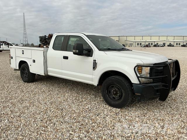 Ford F-250 Pick up/Platou