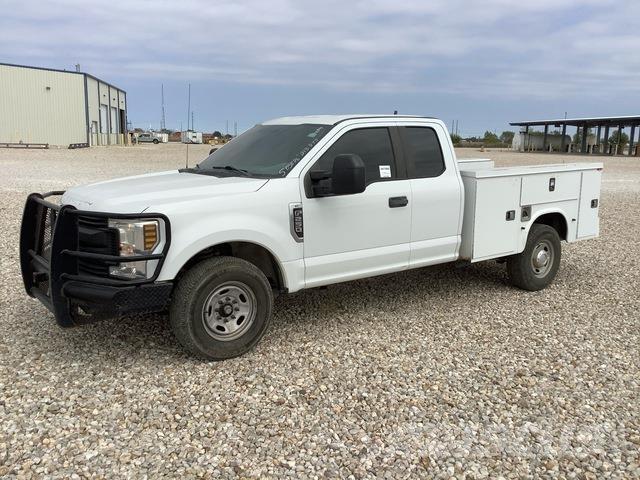 Ford F-250 Pick up/Platou