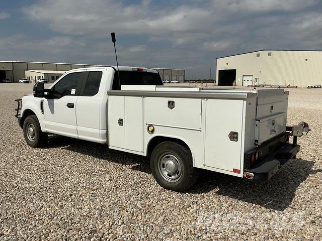 Ford F-250 Pick up/Platou