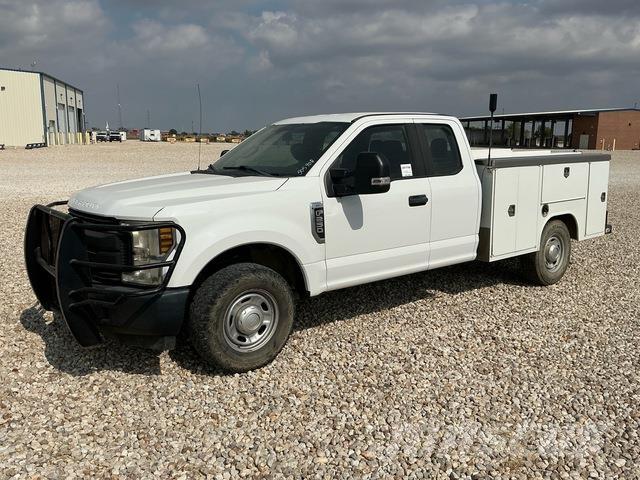Ford F-250 Pick up/Platou
