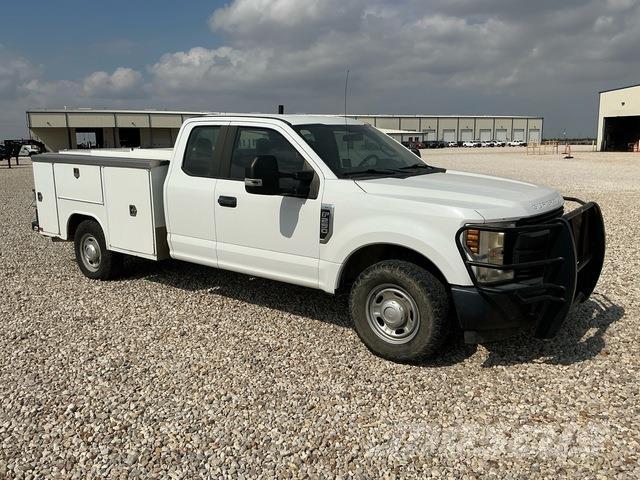 Ford F-250 Pick up/Platou