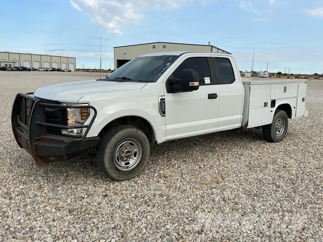 Ford F-250 Pick up/Platou