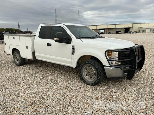 Ford F-250 Pick up/Platou