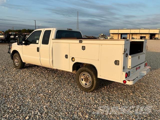 Ford F-250 Pick up/Platou