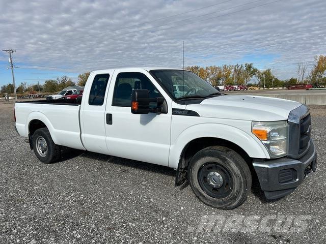 Ford F-250 Pick up/Platou