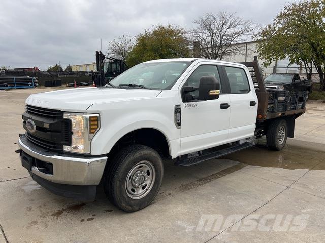 Ford F-250 Camioane platforma/prelata