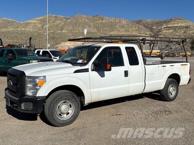 Ford F-250 Pick up/Platou