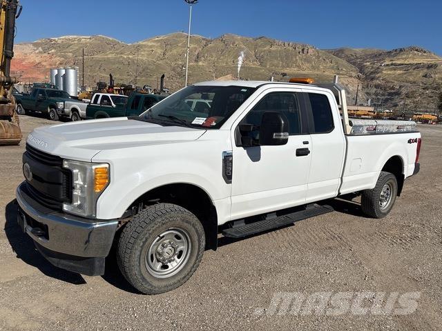 Ford F-250 Pick up/Platou