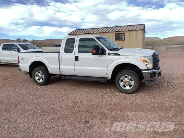 Ford F-250 Pick up/Platou