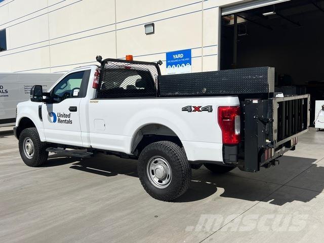 Ford F-250 Pick up/Platou