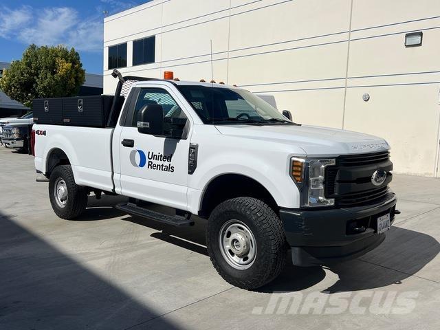 Ford F-250 Pick up/Platou