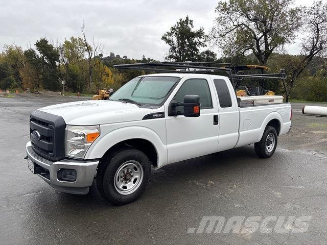 Ford F-250 Pick up/Platou