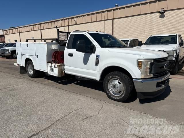Ford F-350 Pick up/Platou