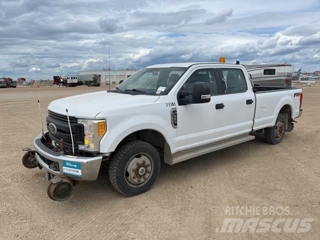 Ford F-350 Altele