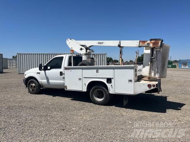 Ford F-350 Platforme aeriene montate pe camion