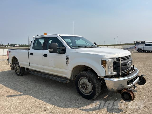Ford F-350 Pick up/Platou