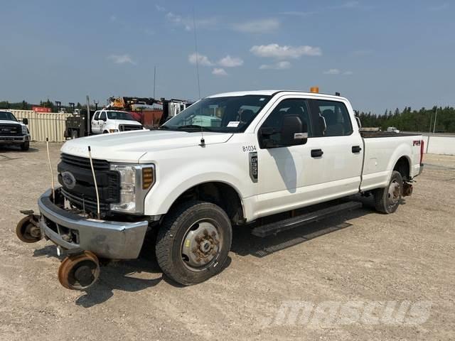 Ford F-350 Altele