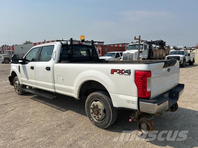 Ford F-350 Pick up/Platou