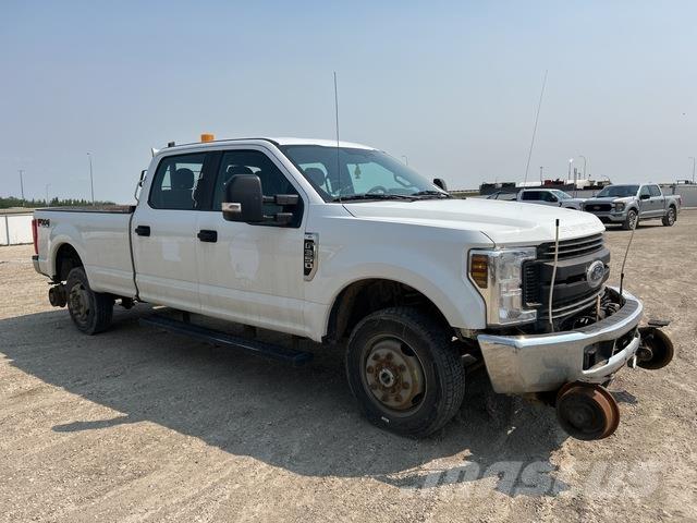 Ford F-350 Pick up/Platou