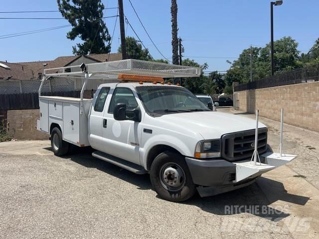 Ford F-350 Municipal/vehicul cu uz general