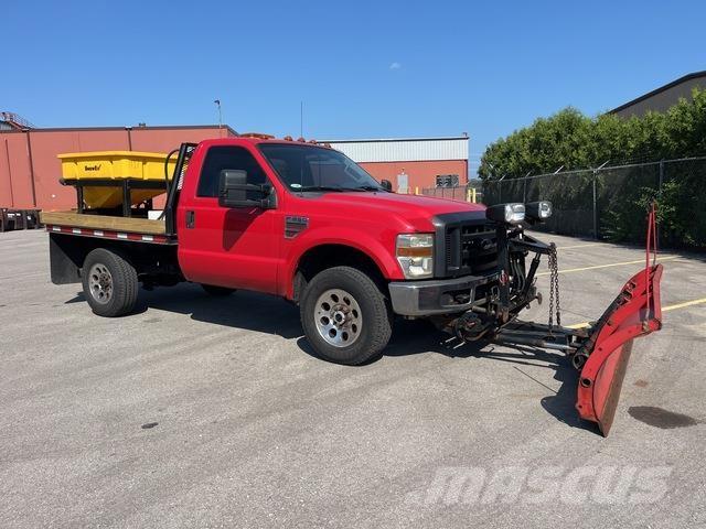Ford F-350 Lame pentru dezapezire si pluguri