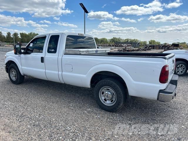Ford F-350 Pick up/Platou