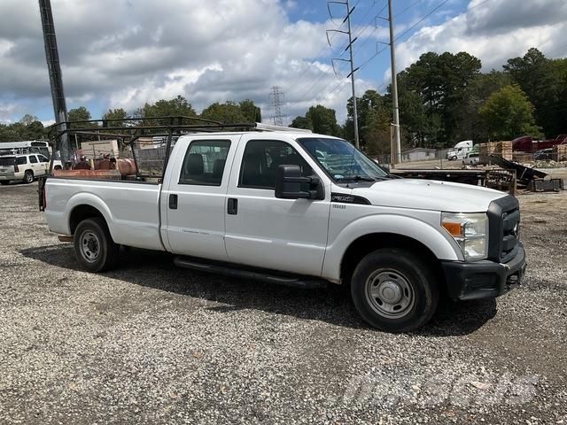 Ford F-350 Pick up/Platou