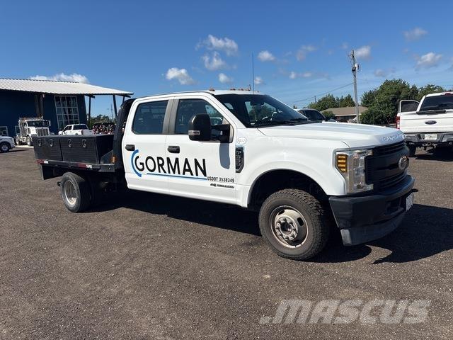 Ford F-350 Camioane platforma/prelata
