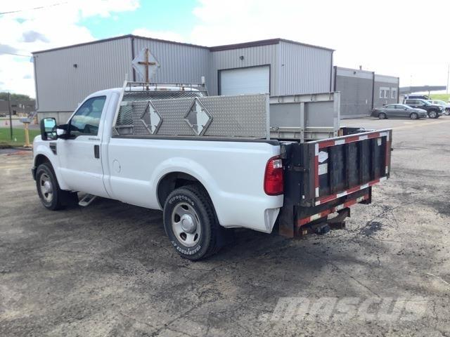 Ford F-350 Pick up/Platou